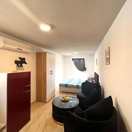 Melek Apartment