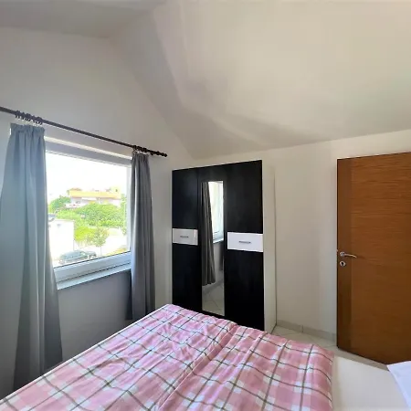 Apartment Melek *