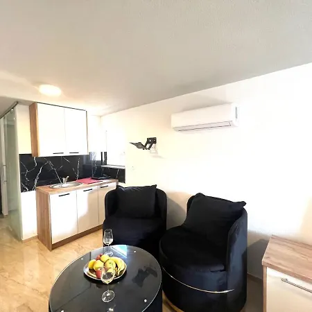 Apartment Melek Medulin