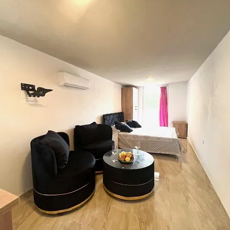 Apartment Melek *